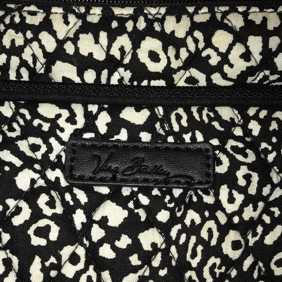 Vera Bradley cheetah purse - Picture 2 of 5